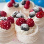 Mini Pavlova with Berries & Cream