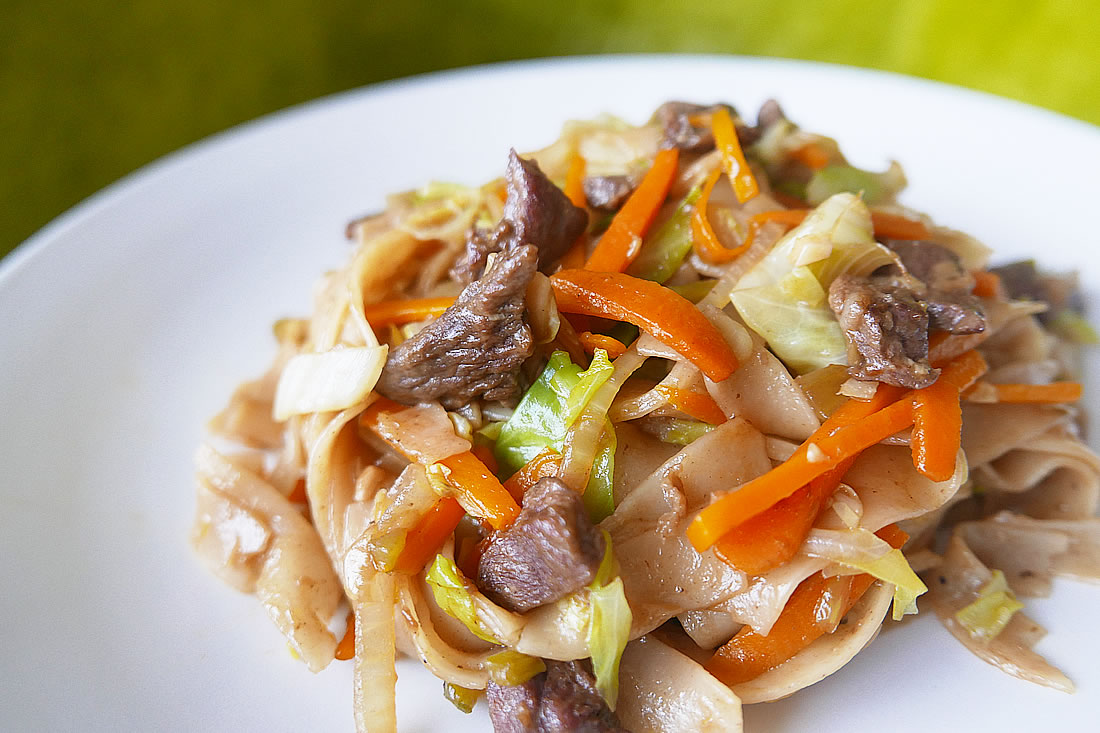 Easy asian rice noodle