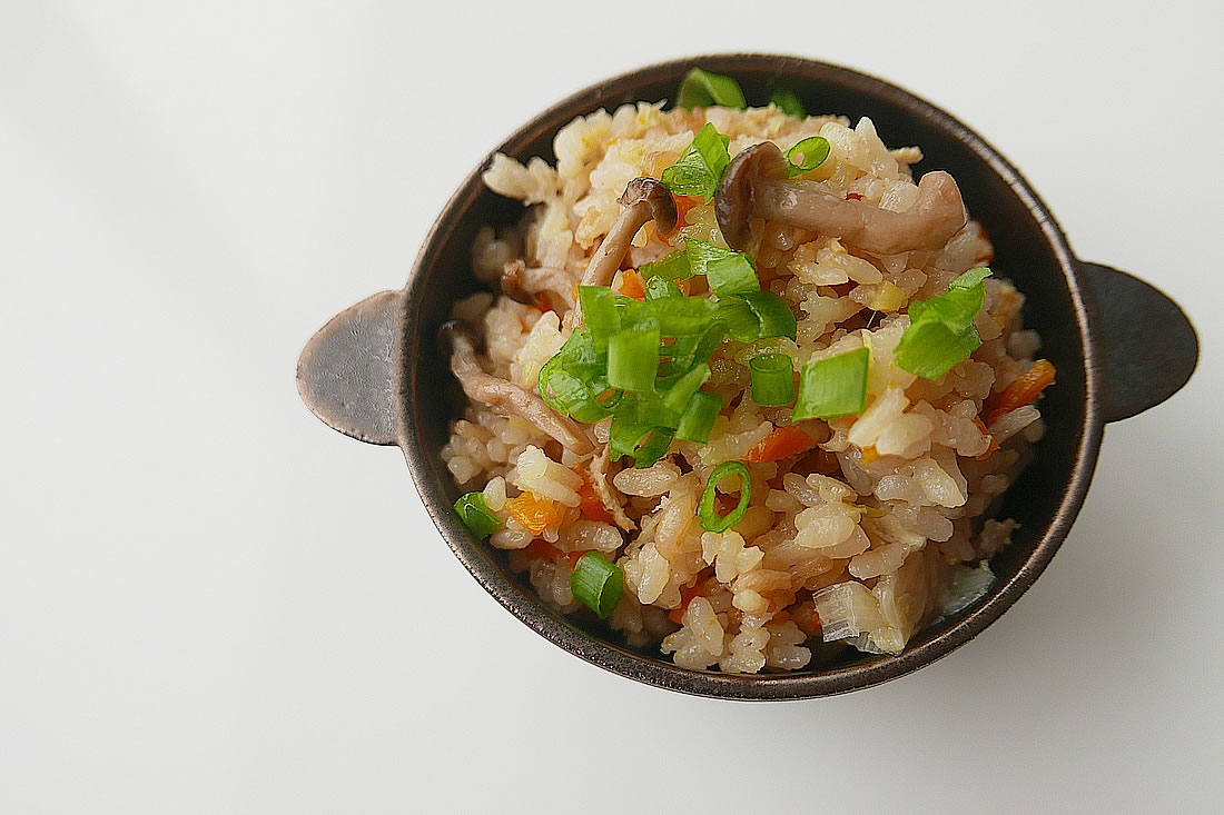 Japanese mixed rice – takikomi gohan