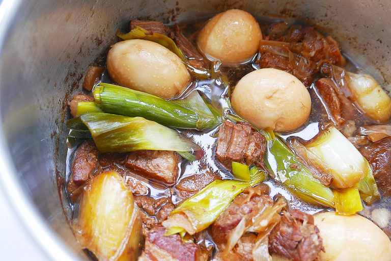 Buta no kakuni Japanese Braised Pork Belly Pressure Cooker