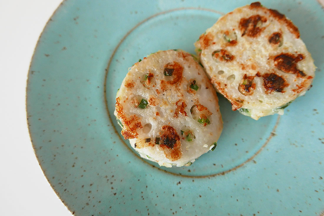 Fried lotus filling with shrimps