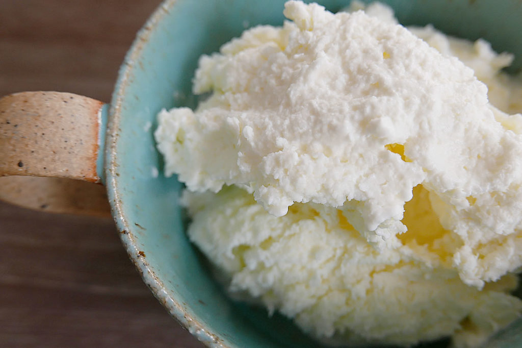 Egg white ice cream Dans la lune