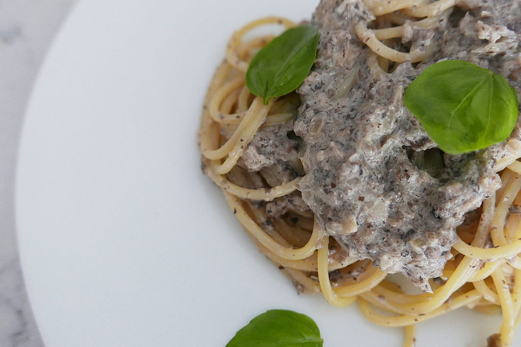 Mushroom sauce with soy milk