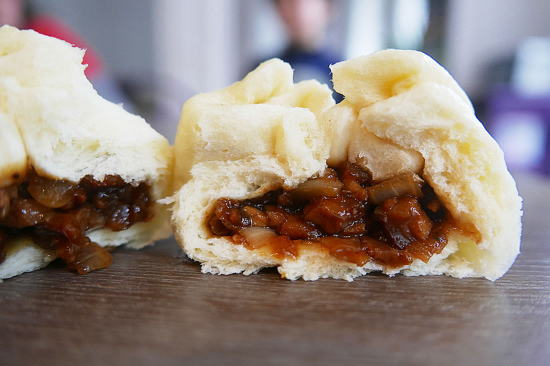 Steamed Pork Buns / Char Siu Bao