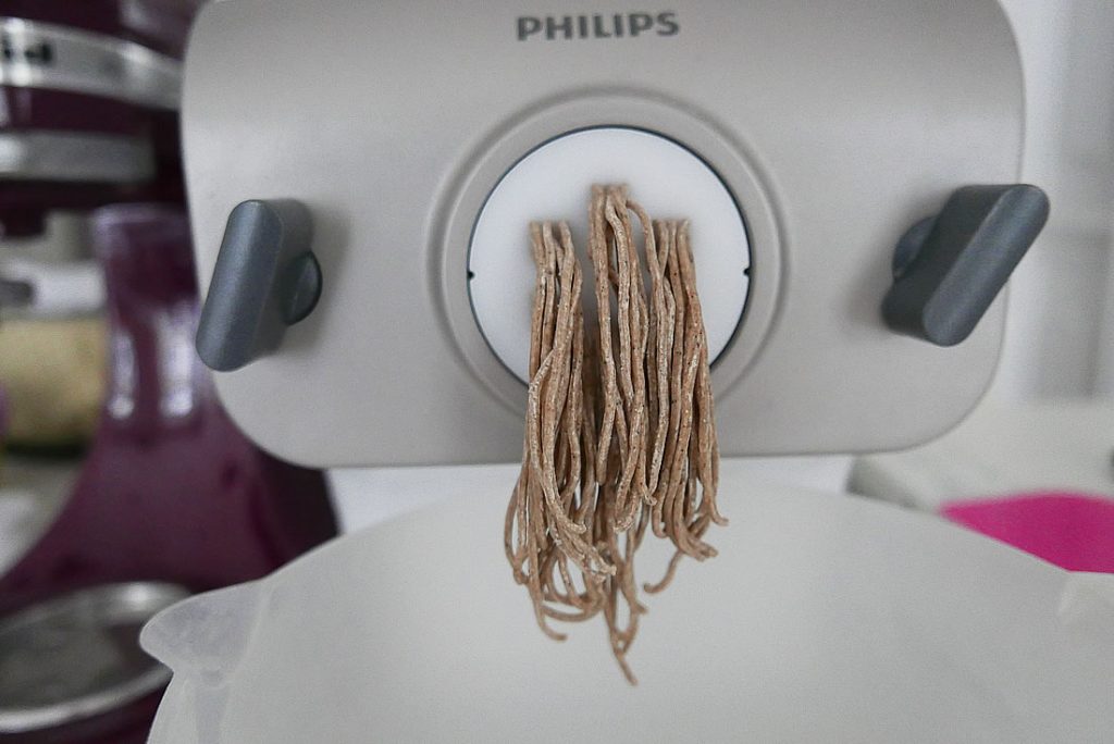 Homemade soba noodles with Philips pasta maker