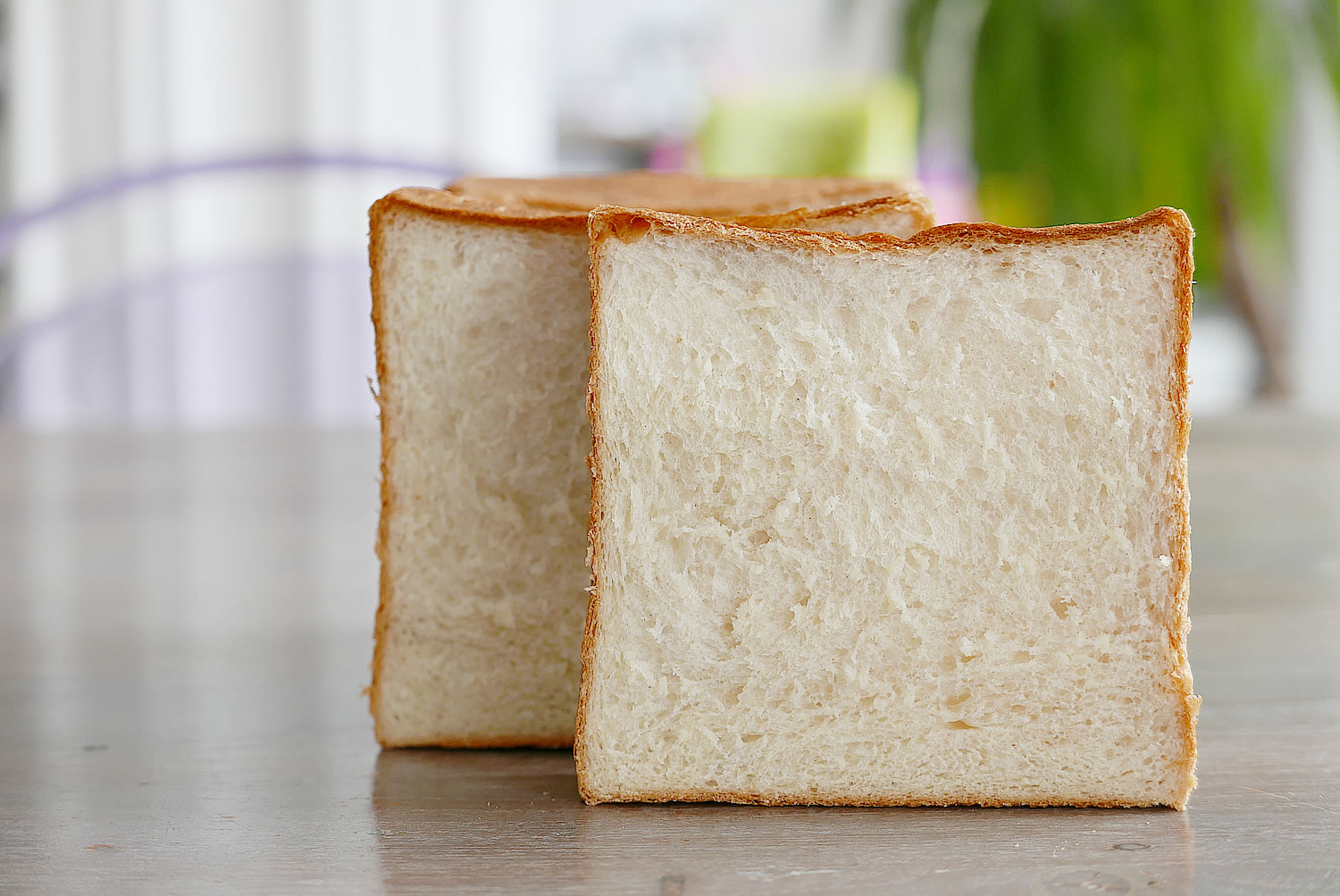 Japanese Fluffy White Bread Loaf Shokupan Dans La Lune